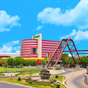 Holiday Inn Monterrey-Parque Fundidora, an IHG Hotel